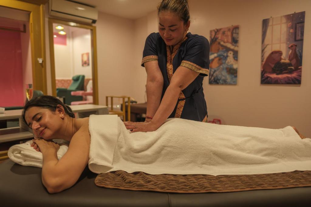 Beauty Salon & Spa